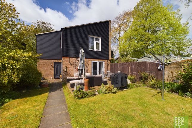 Thumbnail Semi-detached house for sale in Oxenhope, Bracknell, Berkshire