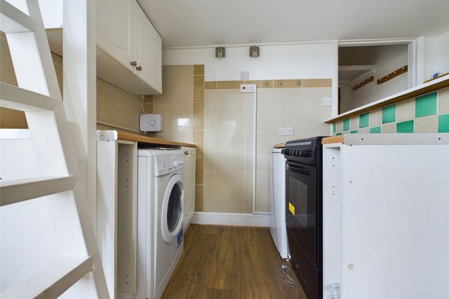 F3, 33, Holland Road, East Sussex photo 4