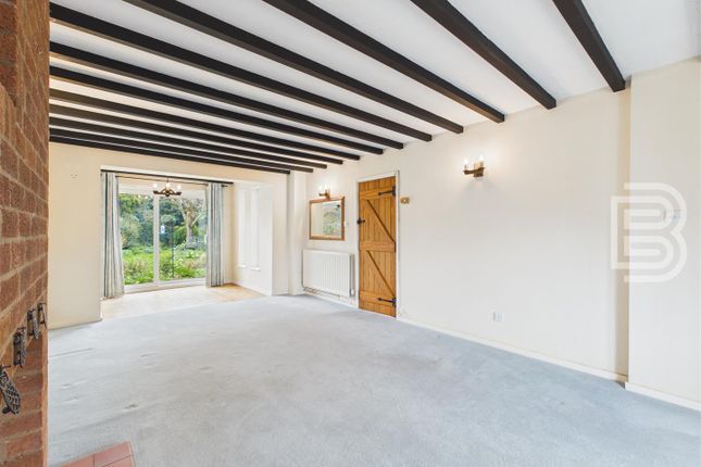 5, Mill Farm Close, Rugby photo 3