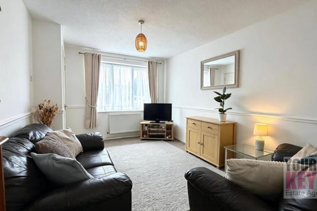 24, Firs Lane, Folkestone photo 4