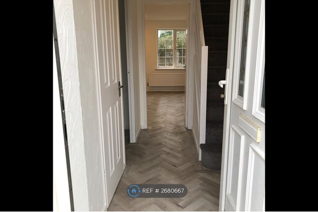 Beanley Close, Luton photo 4