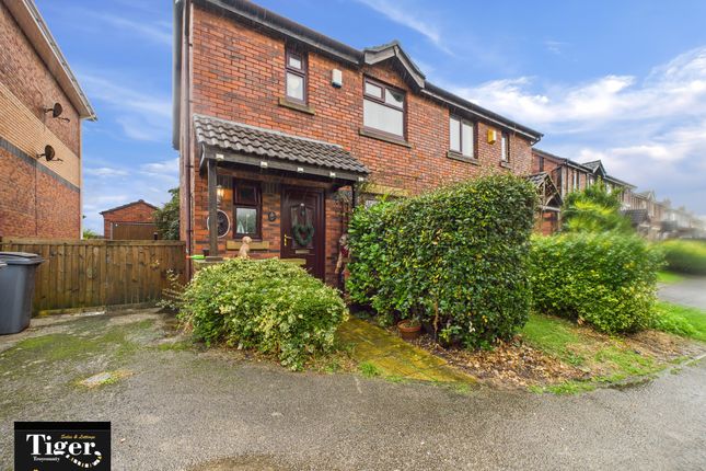 Cam02176G0-Pr0738-Still002