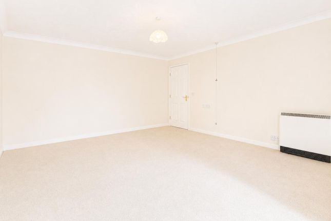 25, Aire Valley Court, Beech Street, BINGLEY photo 4