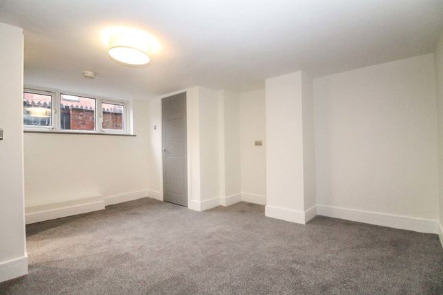 34, Arthington Grove, Leeds photo 5