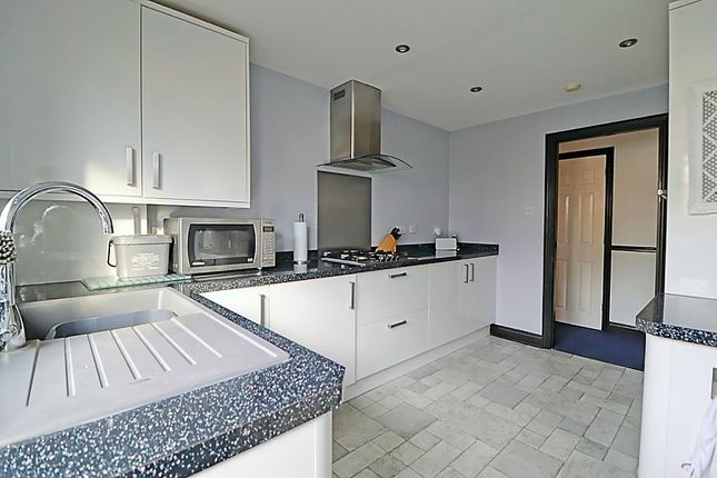 88, Cumberland Avenue, South Benfleet photo 4
