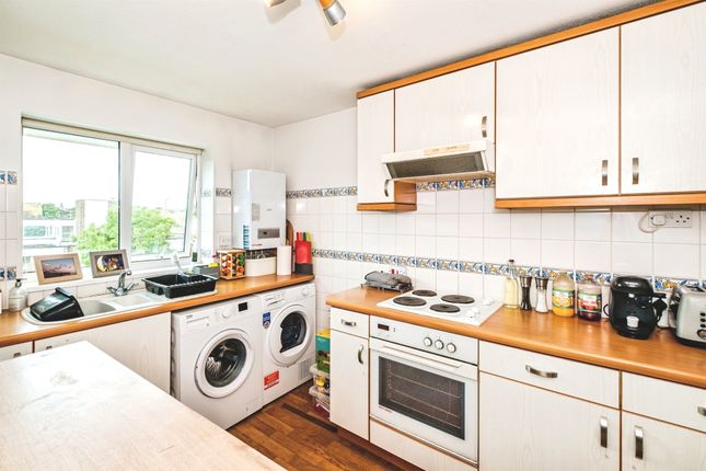 Flat 4, Maple Lodge, 5, Southwick Street, Brighton photo 4