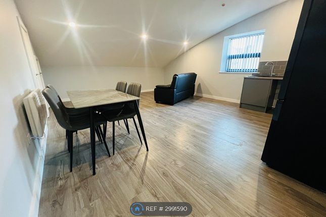 Apartment, Sunbridge Road, Bradford photo 4