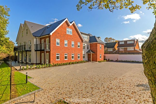 Thumbnail Flat for sale in Provence House, The Limes, St Albans