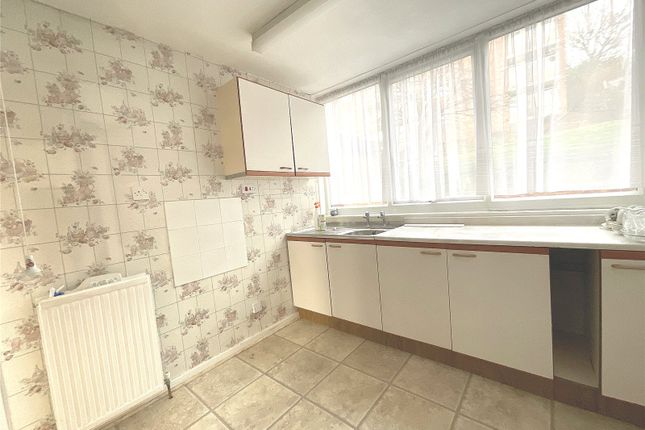 Flat for sale in Birkendale Road, Sheffield, South Yorkshire