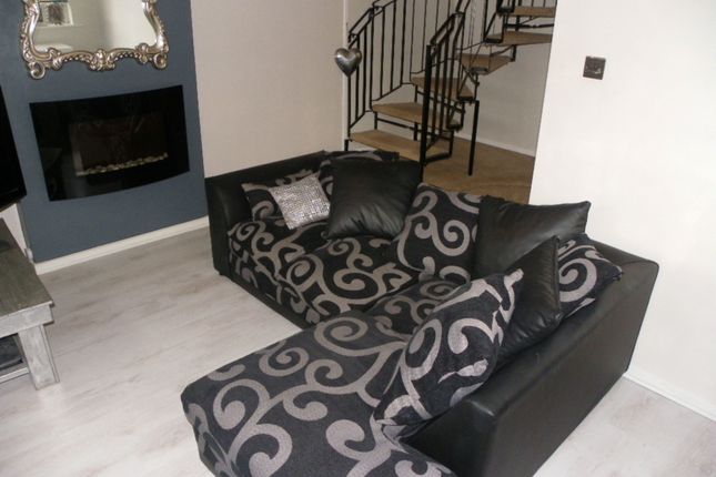 2, Rushmoor Drive, Coventry photo 2