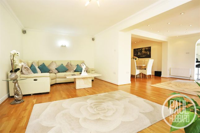 Shearwater, Broadview Road, Oulton Broad photo 4