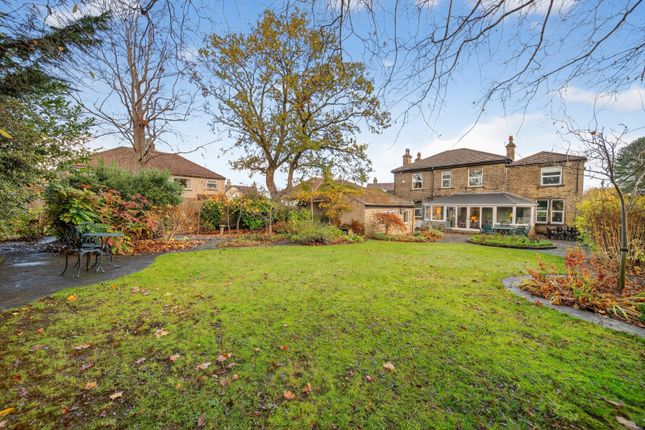 14, Shell Lane, Pudsey photo 3