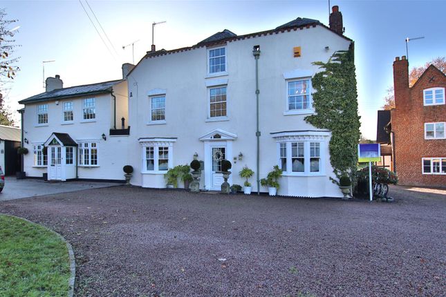 4-bed house on Holly Green House, Worcester, £489,000
