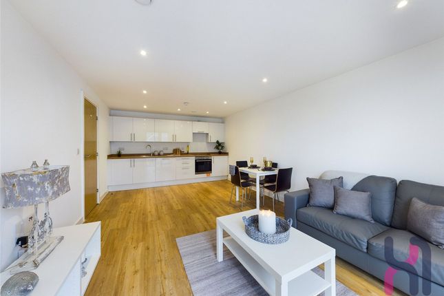 2-bed flat on 315N The Plaza, 1 Advent Way, Manchester, £1,400/mo