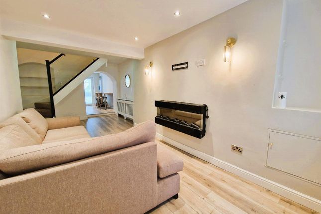 13, Church Street, Merthyr Tydfil photo 4