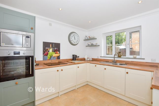 5, Busbridge Close, West Malling photo 3
