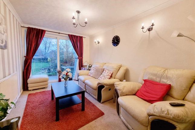 37, St Giles Avenue, Sleaford photo 3