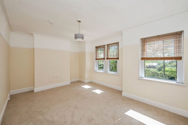 16, De La Beche Road, Swansea photo 4