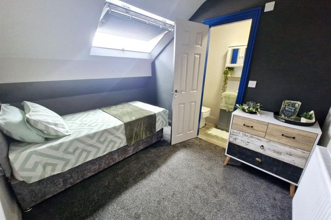 Room 5