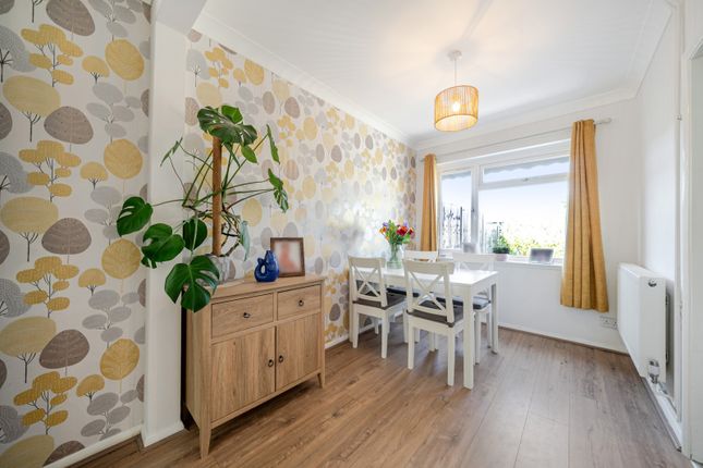 4, Beesfield Lane, Kent photo 3