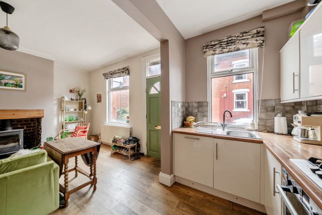 20, Vicarage Street, Leeds photo 4
