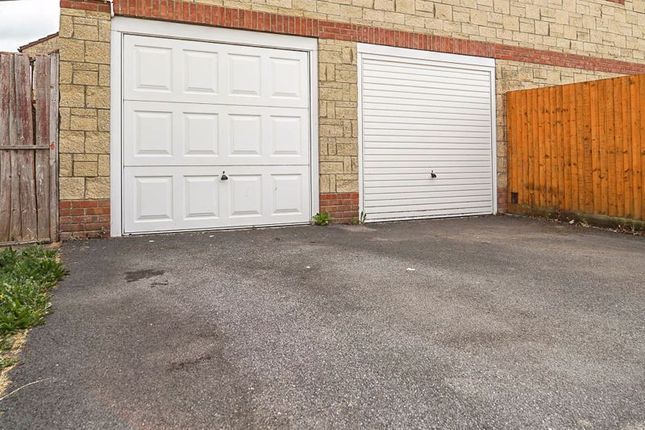 71, Warrilow Close, Weston-Super-Mare photo 4