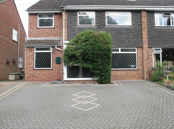 Thumbnail Shared accommodation to rent in Everard Close, Worcester, Worcestershire