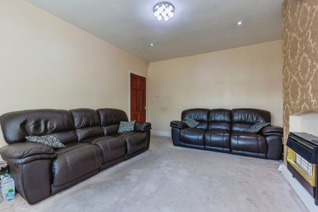 156, Seymour Grove, Manchester photo 4