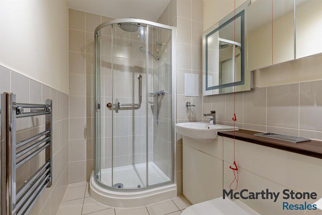 16 Hillier Court, Botley Road, Romsey photo 3