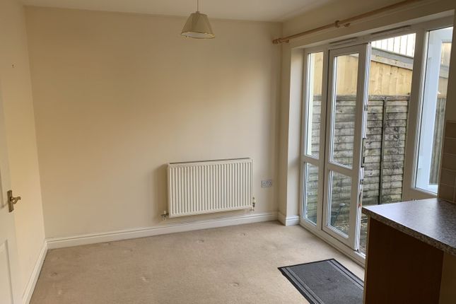 4, Trevorder Drive, St Austell photo 4