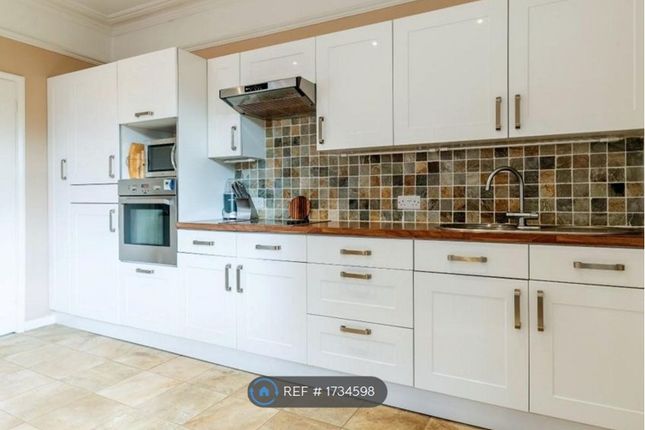 Hatch End, Pinner photo 5