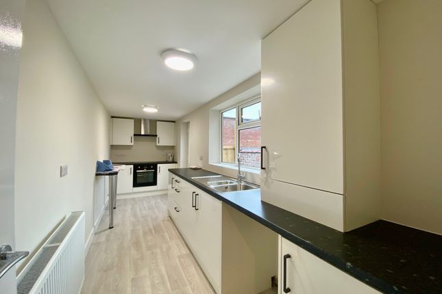 10, Chorley photo 3