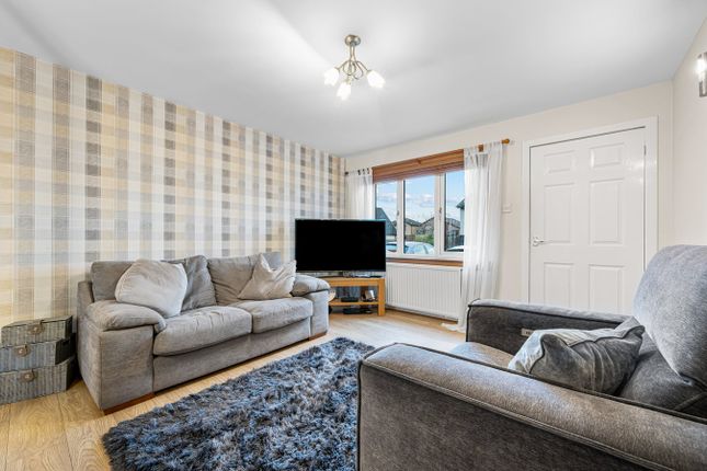 11, Rose Gardens, Dunfermline photo 3