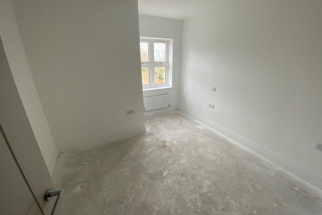 14 The Gables, 144a, London Road, Guildford photo 4