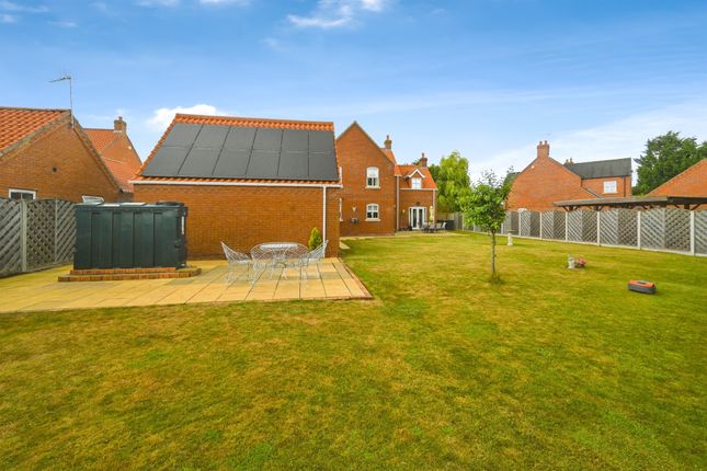 4, Sapphire Close, Skegness photo 4