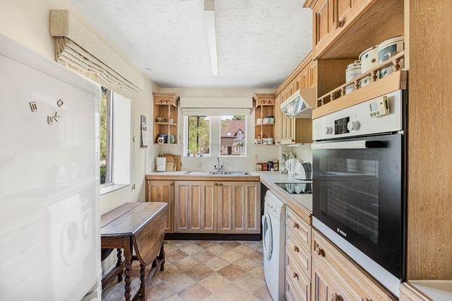 Flat 27 The Quadrangle, Bicester House, Bicester photo 4