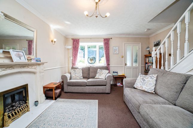 12, Shawcroft, Nottinghamshire photo 4