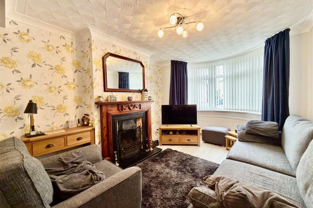 Tiverton Road, Swindon photo 3