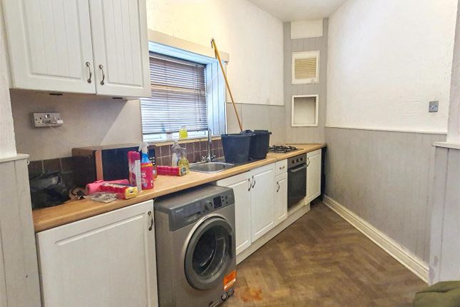 32, Doncaster Road, Mexborough photo 3