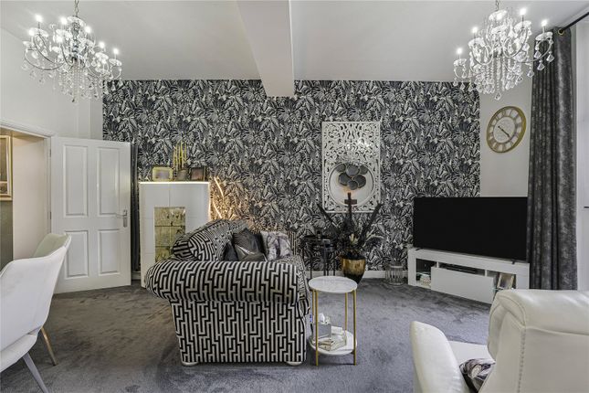 43, Chapel Drive, Kent photo 3