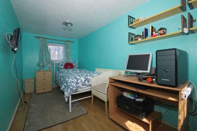 62, Eleanor Street, Tonypandy photo 4