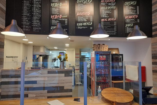 Thumbnail Restaurant/cafe for sale in Hot Food Take Away HX1, West Yorkshire