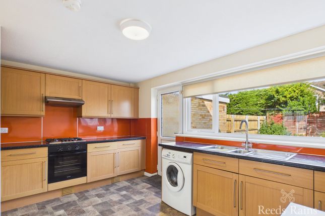 8, Ridgestone Avenue, Hull photo 3