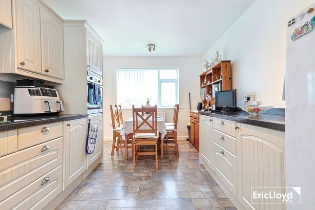96, Primley Park, Paignton photo 4