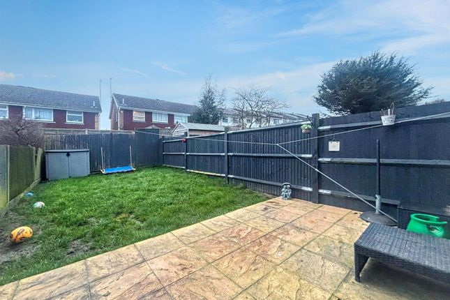 4, Sandhurst Mews, Eastbourne photo 4