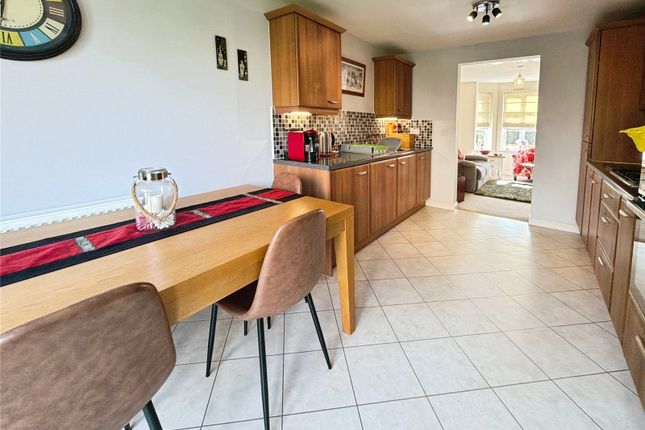 30, Leveret Chase, Lincoln photo 3