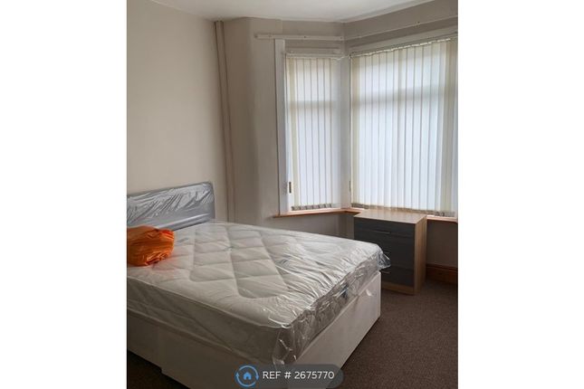 Double Room £650.00 Pcm (Pic 1)