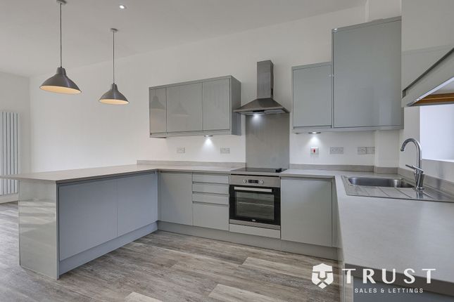 9 South Queen Street, Leeds photo 2