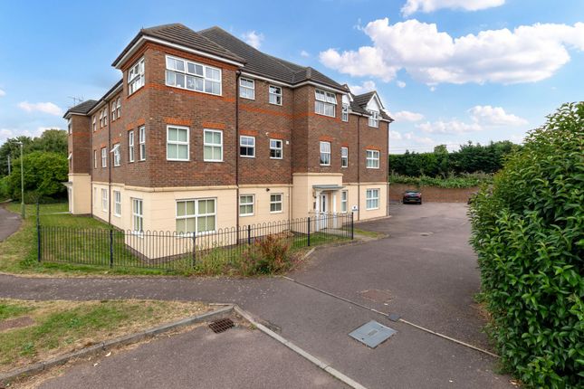 Flat for sale in Titchmarsh Close, Royston