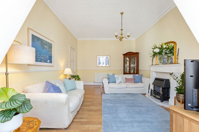 16/2 Jessfield Terrace, EDINBURGH, EH6 4JP photo 4